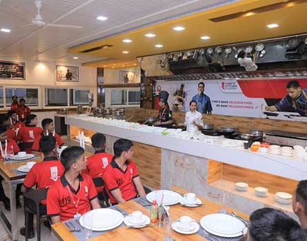 F & B Service