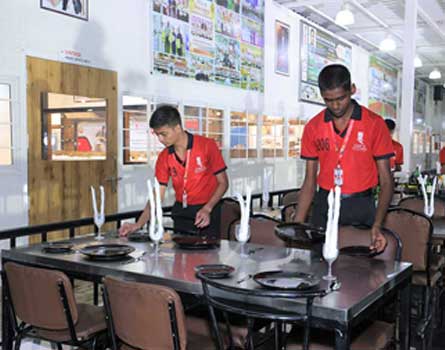 F & B Service