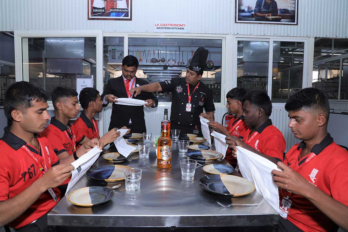 F & B Service