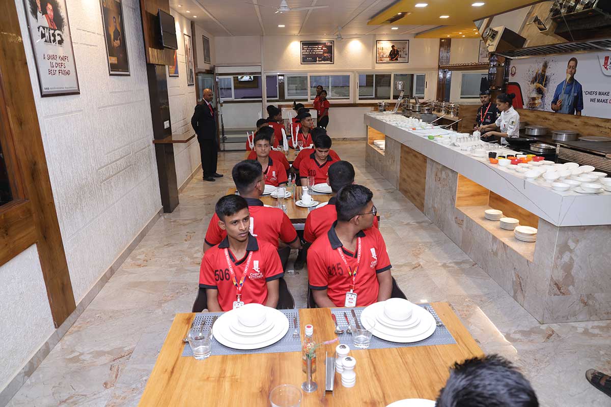 F & B Service